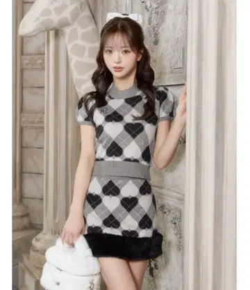 다리치 아가일 하트 체크 니트 셋업 freeL