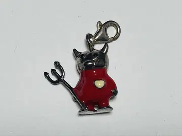 실버 펜던트 탑