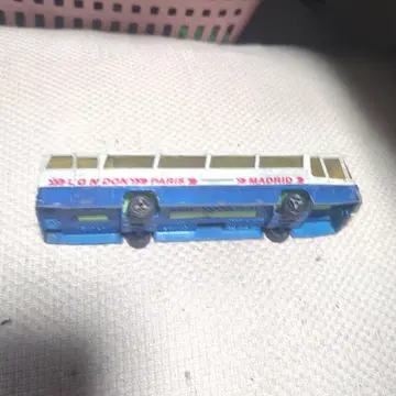 MADE INFRANCE 버스 레트로