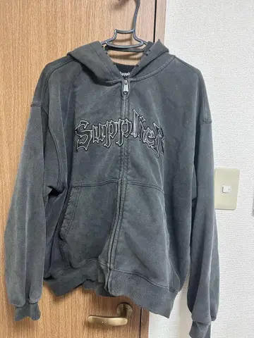 Supplier 다크 그레이 후드티 S