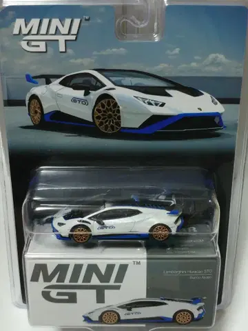 MINI GT 1/64 람보르기니 우라칸 STO 화이트