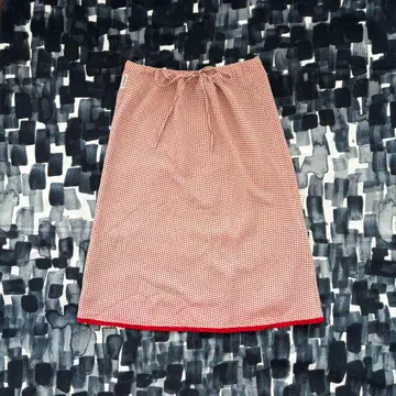 아르마니진 플레어 스커트 타이트 도트 빨간색