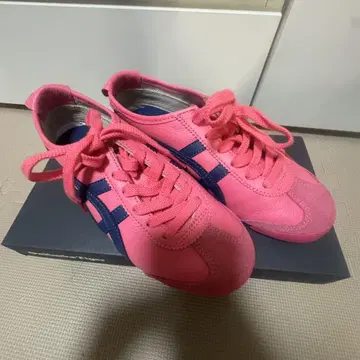 오니츠카타이거 멕시코66 PINK CAMEOMAKO BLUE