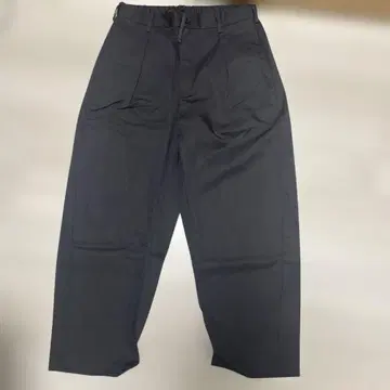 블랙 와이드 팬츠 턱 허리밴딩