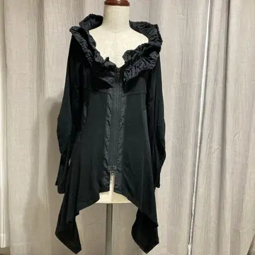 EIKO KONDO 에이코콘도 블랙 코트