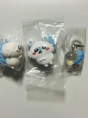 치이카와 모몽가 굿즈 세트 메지루시 액세서리 하사문데스 피규어