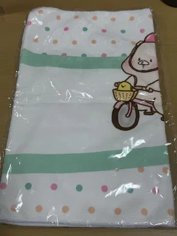 토모다치와 곰 극세사 페이스 타월