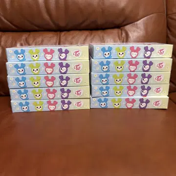 TWICE LOVELYS GIGO 한정판 오리지널 BOX 티슈 10개