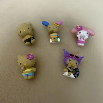 모두 함께 바캉스 피규어 일광화상 산리오 가챠