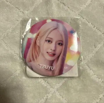 TWICE once day 캔뱃지 night ver. 쯔위