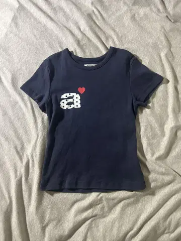 [ aeae ] DOT SMALL LETTER TEE 네이비