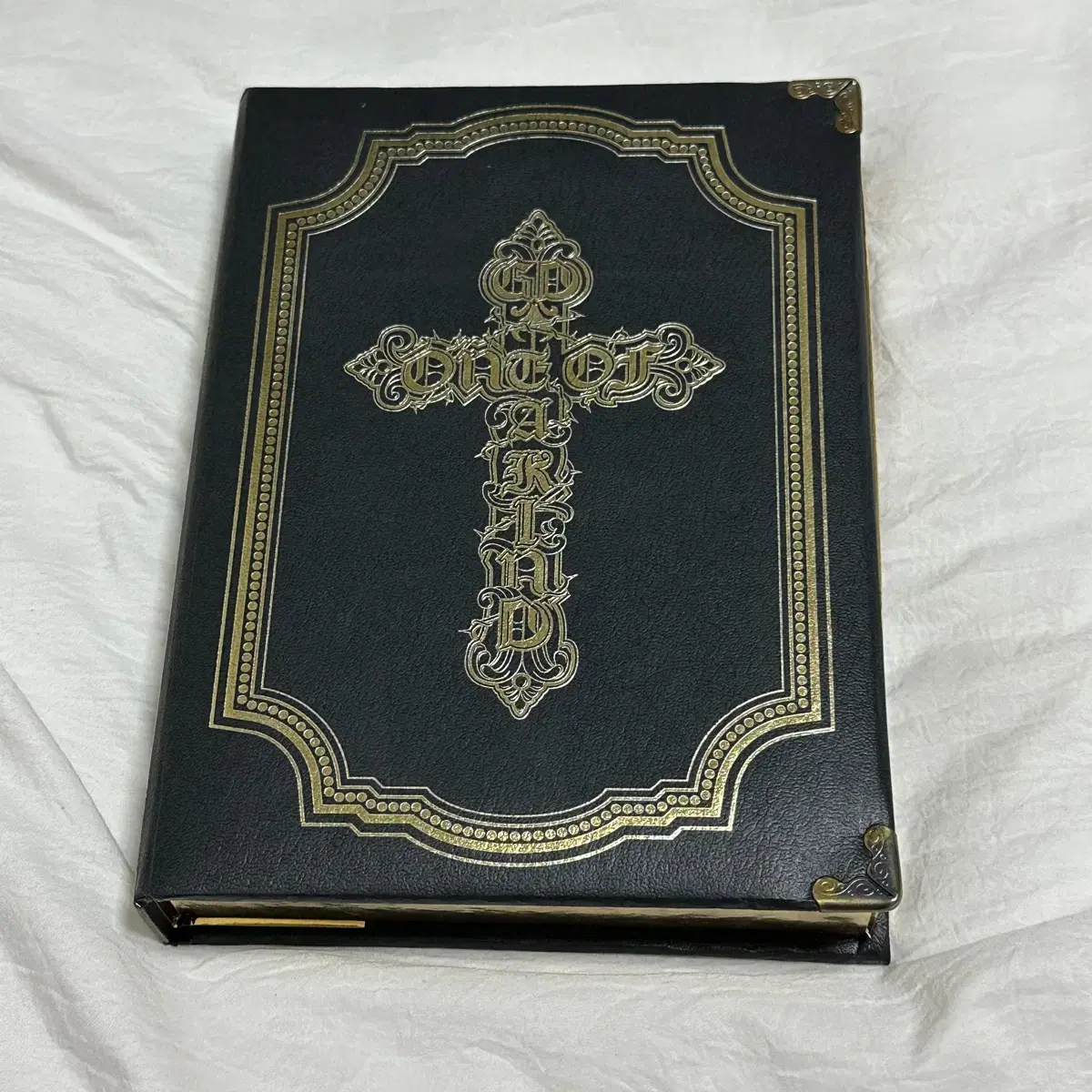 Bigbang G-dragon One of a Kind album on Bunjang Global Site.