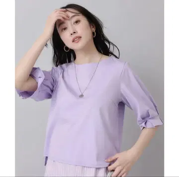 [ 새상품급 ] UNTITLED 소매 턱 풀오버 2 라벤더, M