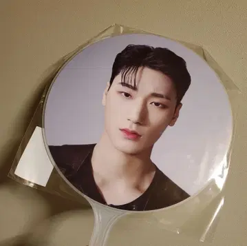 ATEEZ 산 IMAGE PICET 부채