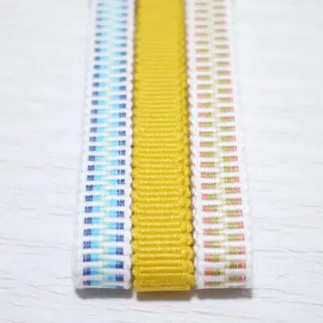 스트라이프 디자인 허리띠