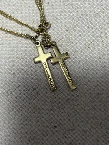 디스퀘어드 Dsquared2 더블 크로스 목걸이