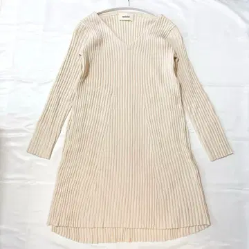 [ 새상품 ] 스나이델 니트 원피스 롱 긴팔 F 아이보리