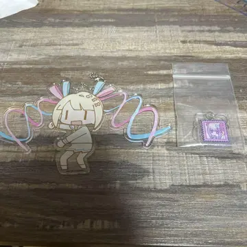 초텐쨩 후리후리 아크릴 키링 마법의 우표 목걸이 초텐쨩