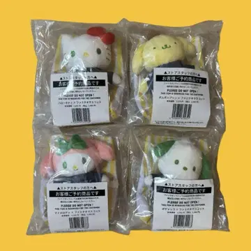 산리오 캐릭터즈 x 파미치키 마스코트 키링