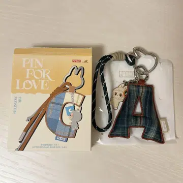 LABUBU POP MART PIN FOR LOVE A