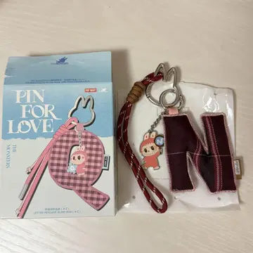 러브브 POP MART PIN FOR LOVE PENDANT N