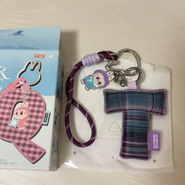 러브브 POP MART PIN FOR LOVE PENDANT T