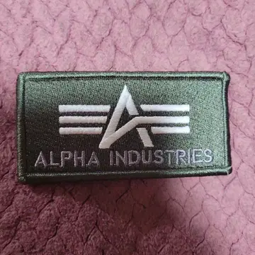 ALPHA 알파인더스트리 와펜 벨크로 포함 그린