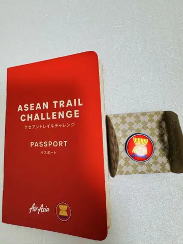 간사이 엑스포 ASEAN 핀 배지 & ASEAN 여권