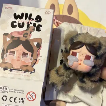 POP MART cry baby wild but cutie 시크릿