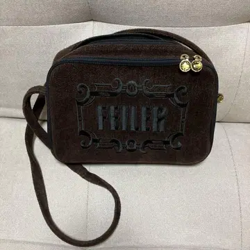 페이러 숄더백