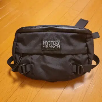 미스터리 랜치 바디백 블랙