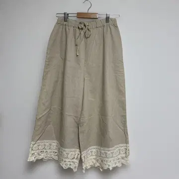 베이지 레이스 장식 와이드 팬츠