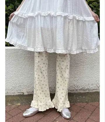 가격표 포함, 미사용 꽃무늬 프릴 포함 플레어 팬츠