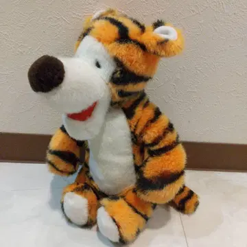 푸우 티거 봉제 인형