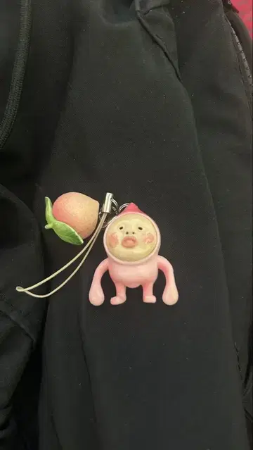 카쿠레모모지리 스트랩 키링 피규어