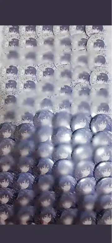 나나모리. 캔뱃지