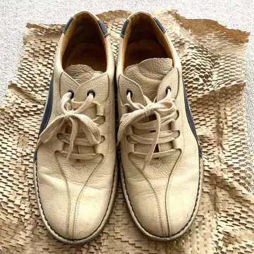 GIORGIO ARMANI 가죽 스니커즈 아이보리/네이비