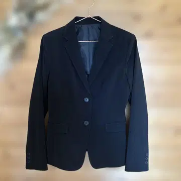 UNIQLO 블랙 테일러드 자켓