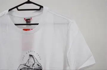 The North Face 화이트 셔츠