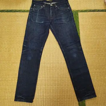 A.P.C PETIT NEW STANDARD 셀비지 데님 29인치