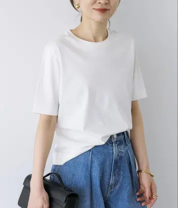 SLOANE (슬로우) 별주 Lady T셔츠