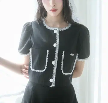 뤼아유인 퍼프 슬리브 레이스 자켓