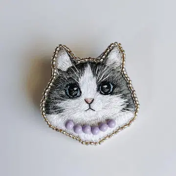러그돌 고양이 자수 얼굴 브로치