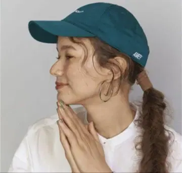 Americana 로고 캡