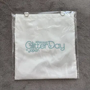 ILLIT GLITTER DAY IN JAPAN 토트백