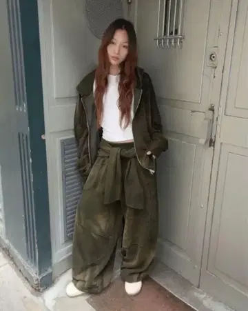 ZARA 워시 가공 맨투맨 팬츠