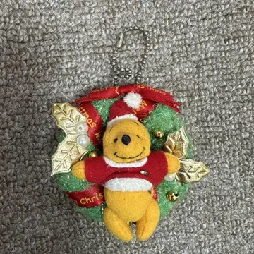 곰돌이 푸 크리스마스 리스형 봉제 인형 키링 마스코트 레트로