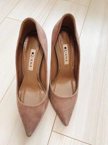 DIANA 베이지 스웨이드 하이힐 24cm