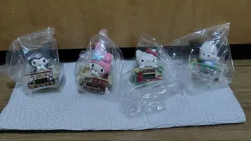 종이상자 워치 가챠 키티 쿠로미 마이멜로디 포차코 4개 세트