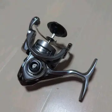 다이와 18 프림스 LT 2000S 바디 본체 DAIWA FREAMS